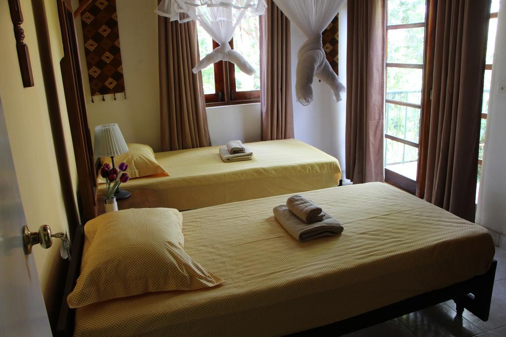 Colombo Airport Homestay กัมปาฮา ภายนอก รูปภาพ